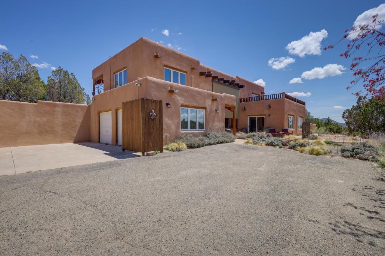 Casa Al Reves Pueblo-Style House With Views! Villa Santa Fe Exterior photo