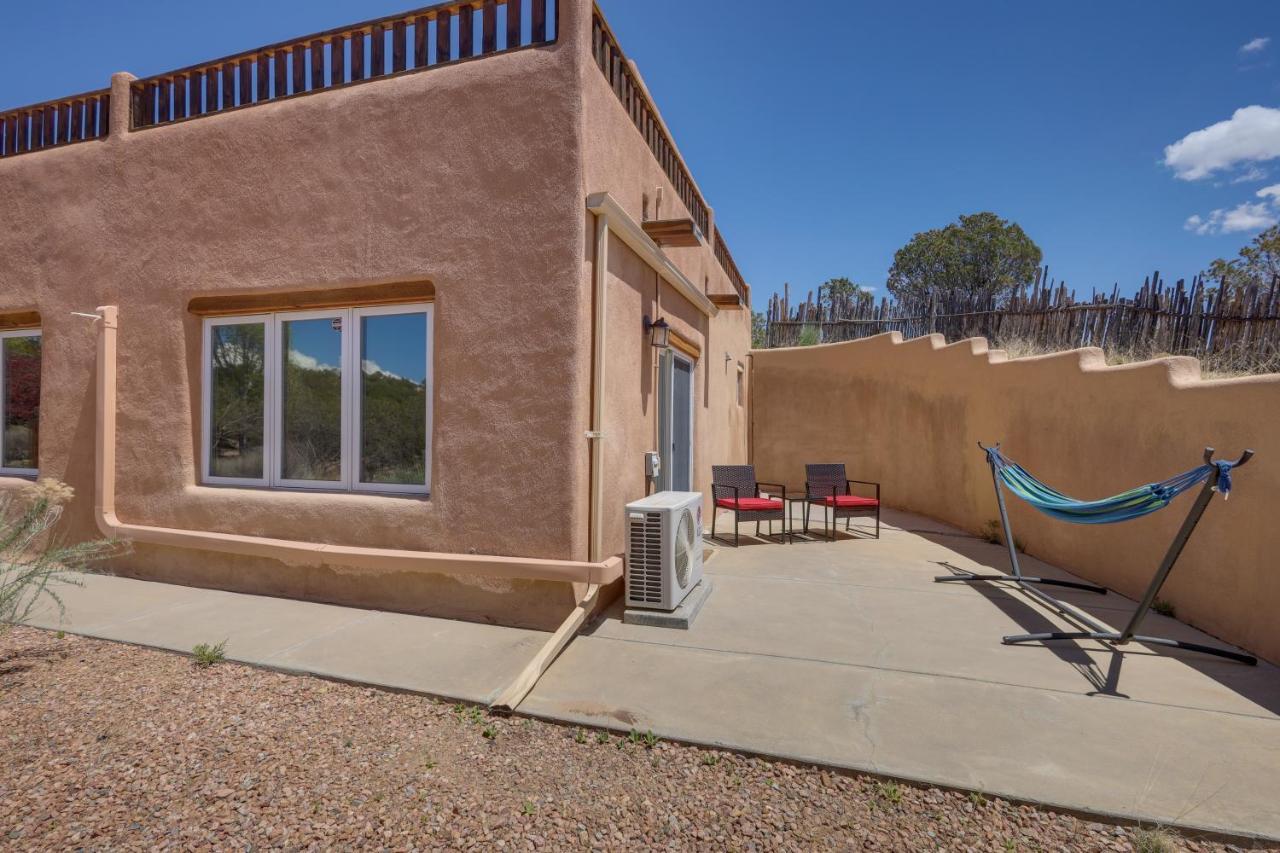 Casa Al Reves Pueblo-Style House With Views! Villa Santa Fe Exterior photo