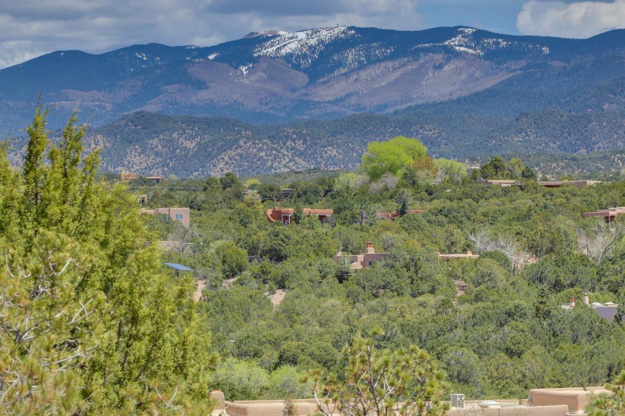 Casa Al Reves Pueblo-Style House With Views! Villa Santa Fe Exterior photo